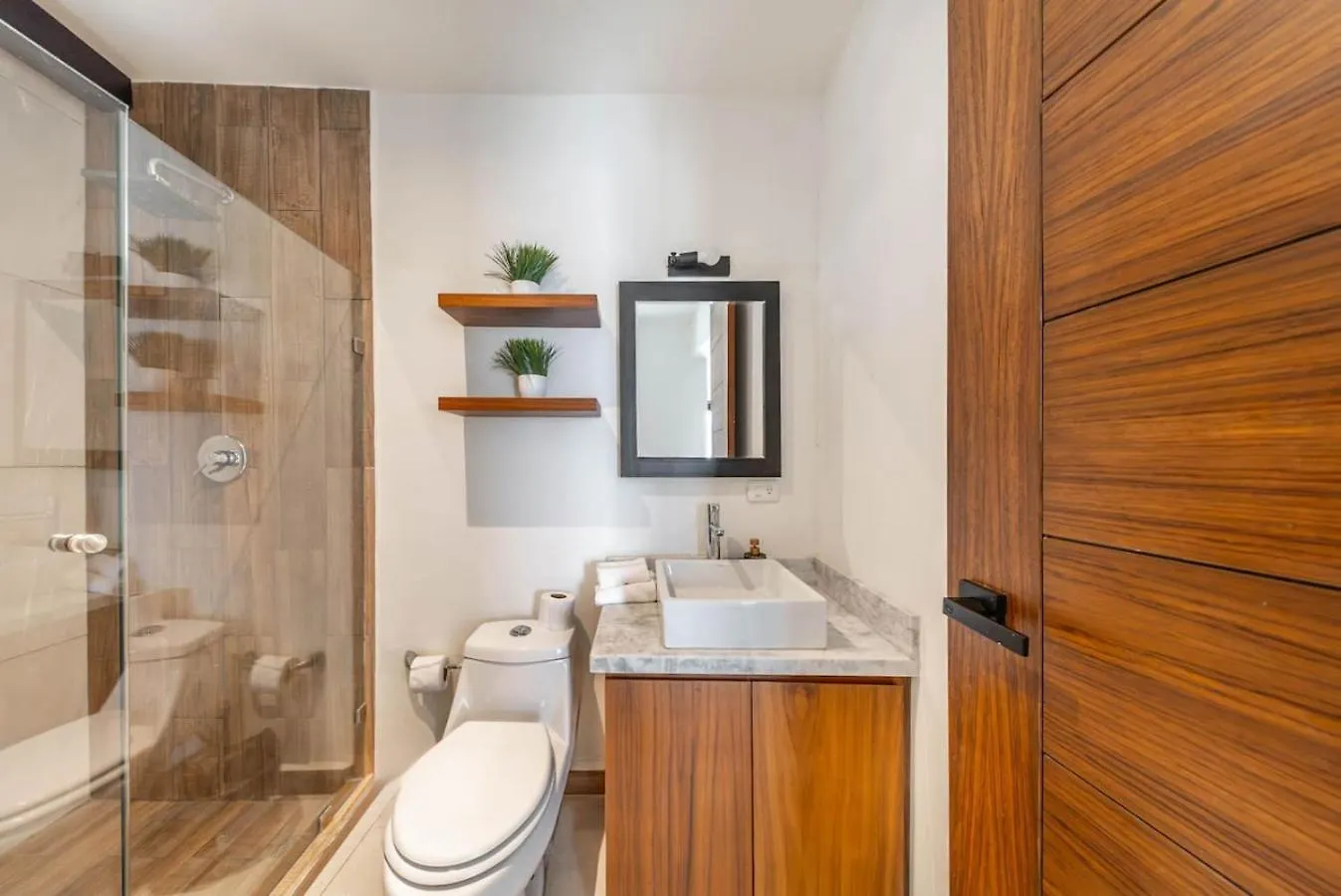 2 Bedroom Oasis With Incredible Rooftop Pool Playa del Carmen Mexico