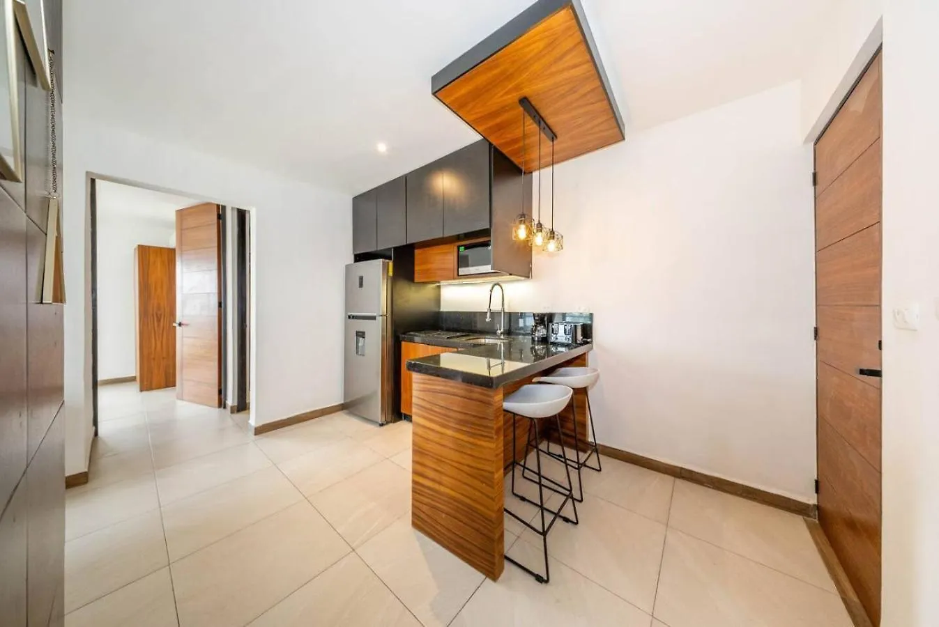2 Bedroom Oasis With Incredible Rooftop Pool Playa del Carmen