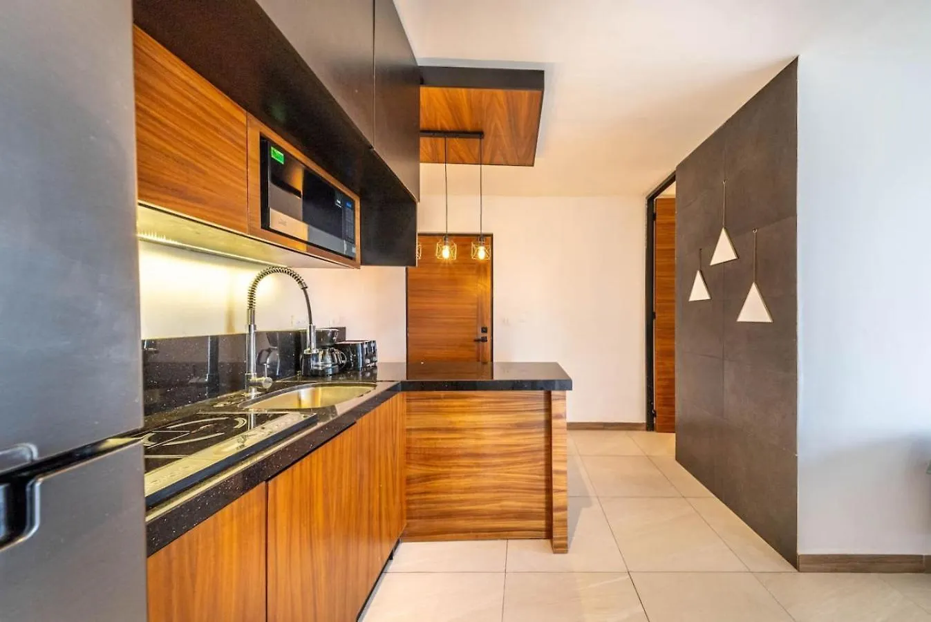 2 Bedroom Oasis With Incredible Rooftop Pool Playa del Carmen 0*,