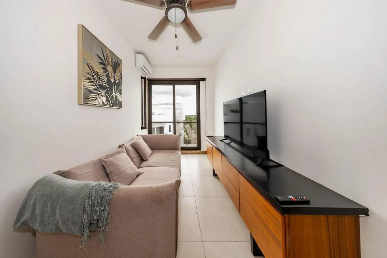 2 Bedroom Oasis With Incredible Rooftop Pool Playa del Carmen